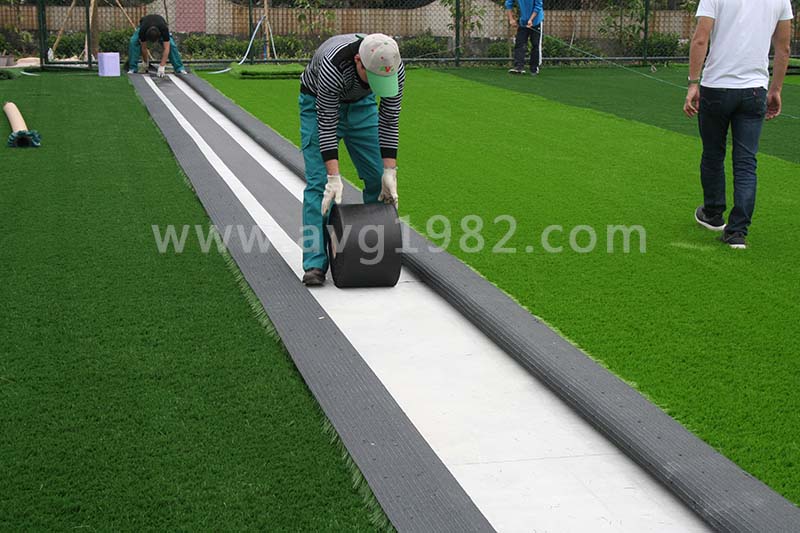 How to install sport artificial grass?